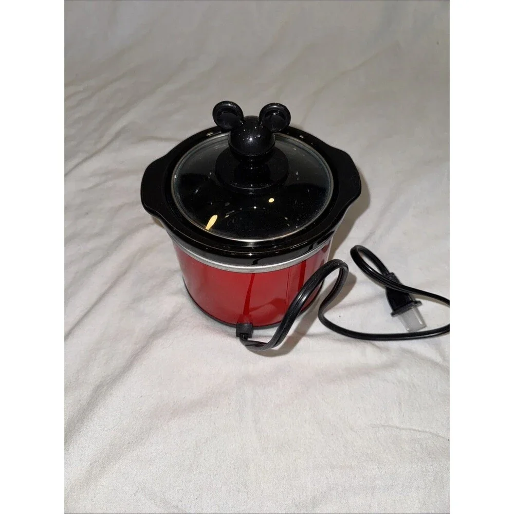 NEW - DISNEY - MICKEY MOUSE .65 Quart - 20 OZ. MINI Slow Cooker STONEWARE INSERT